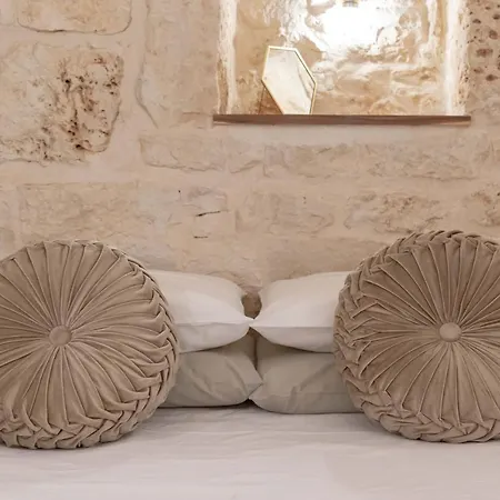 Vico Monte Ii - Maison Typique Des Pouilles 4*
