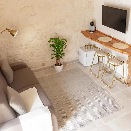 Bed & Breakfast Vico Monte Ii - Maison Typique Des Pouilles
